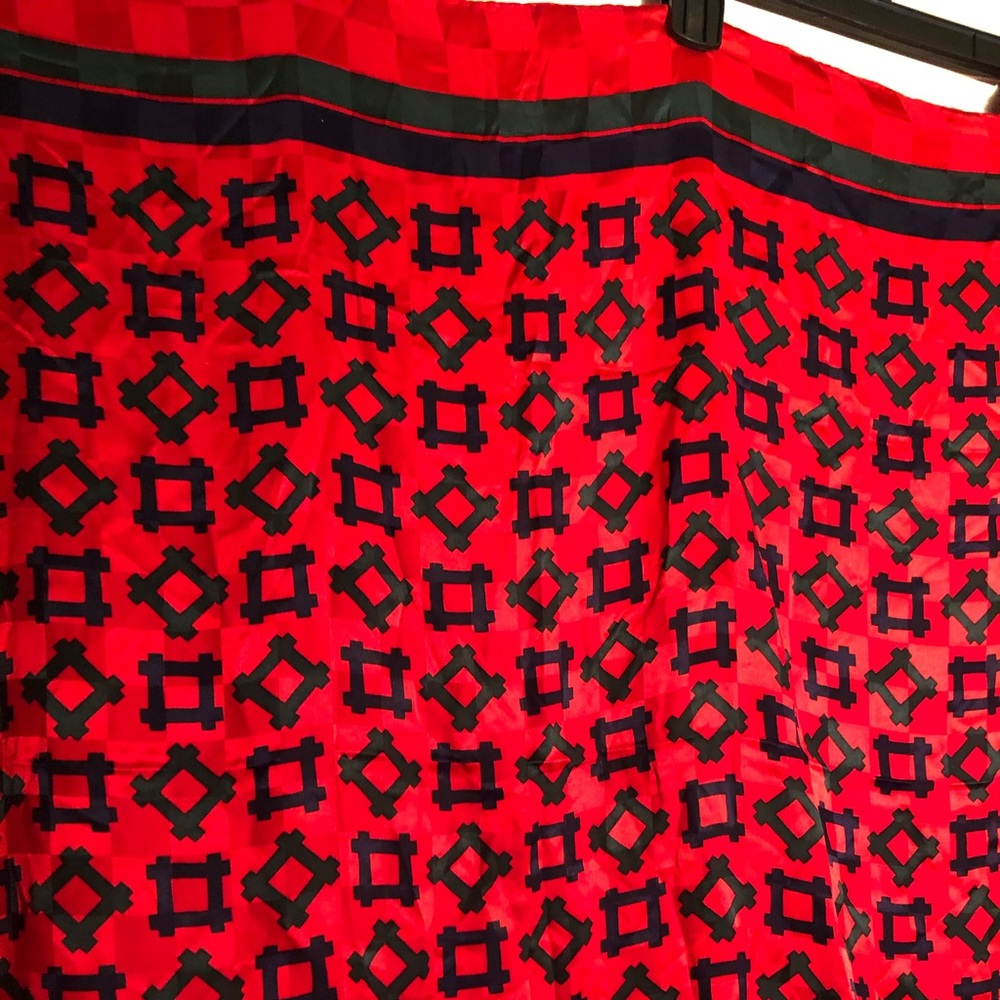 Carlisle Scarf Red Blue Green